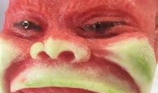 吃瓜网红照片头像可爱,揭秘吃瓜网红的可爱头像之谜