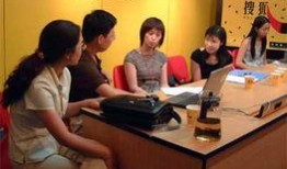 著名体育记者爆料新闻视频,体育记者爆猛料，新闻视频内容大曝光！