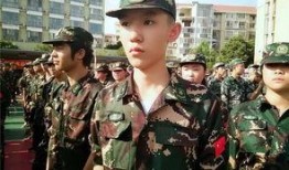 军训吃瓜免费入口,免费入口带你畅享清凉时光