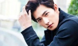 刘大锤最新爆料杨洋直播,揭秘明星直播背后的故事