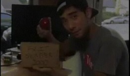 爆料博主詹妮是谁啊视频,她是如何凭借“爆料视频”走红网络的？