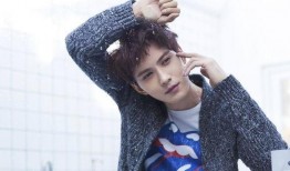 娱乐大爆料成毅女友,揭秘娱乐大爆料背后的神秘女友