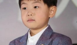 张峻豪被站姐爆料视频,张峻豪被站姐爆料视频引发热议